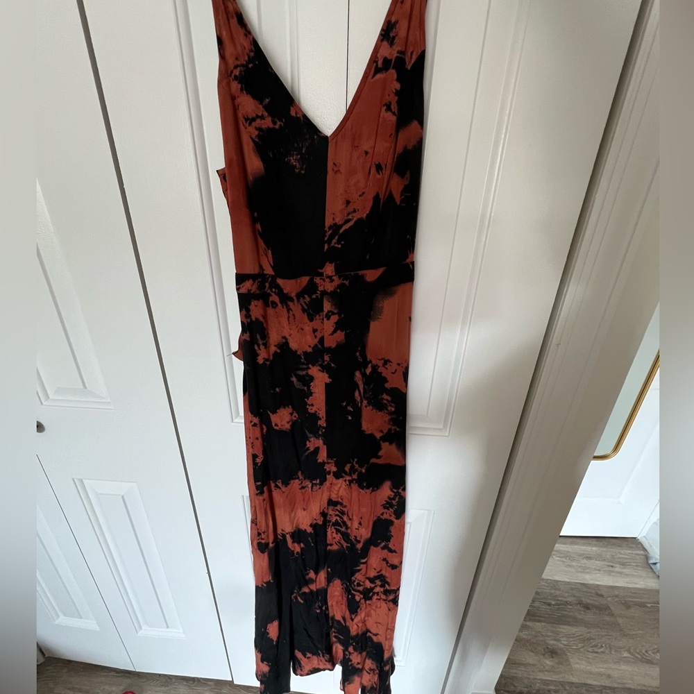 XS Maxi Backless Tied Black and Orange Dress